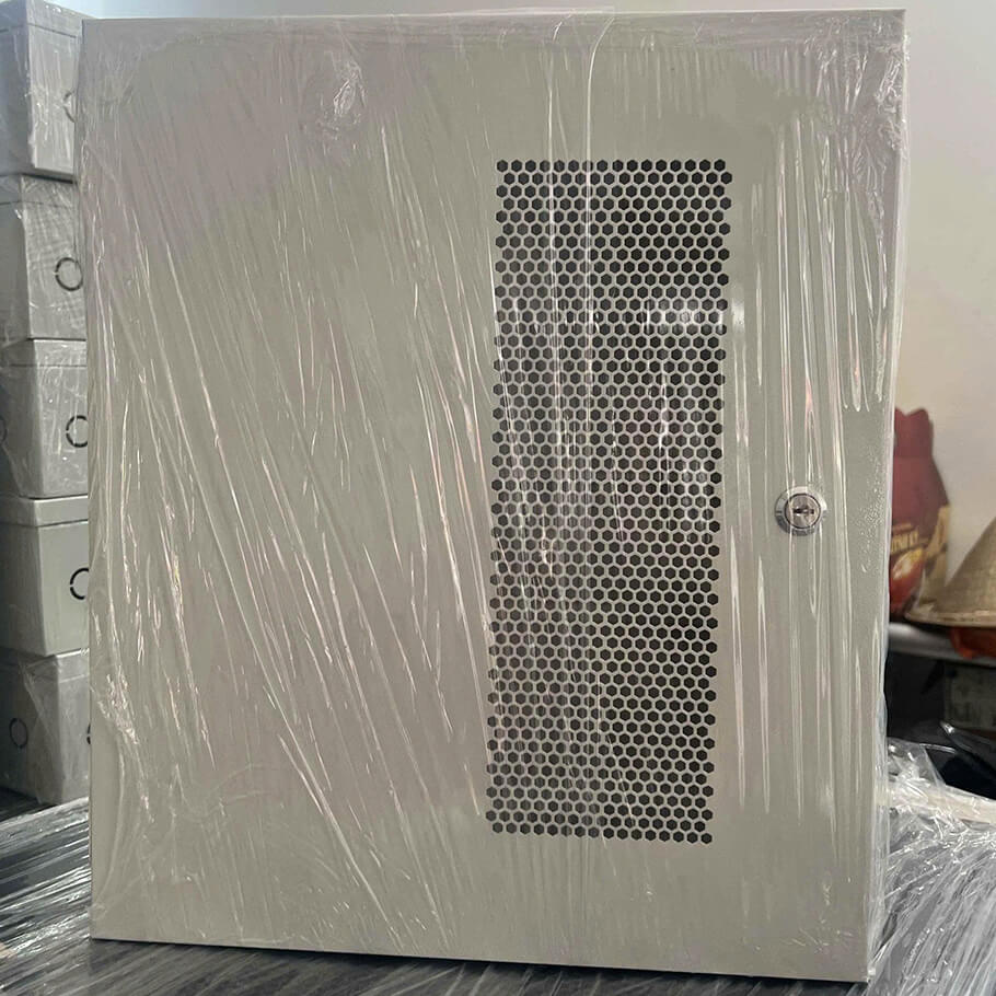 Tủ đựng đầu ghi có ổ khóa 450x380x120mm (ATC431-CA)